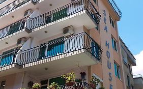 Къща за Гости Морска Къща